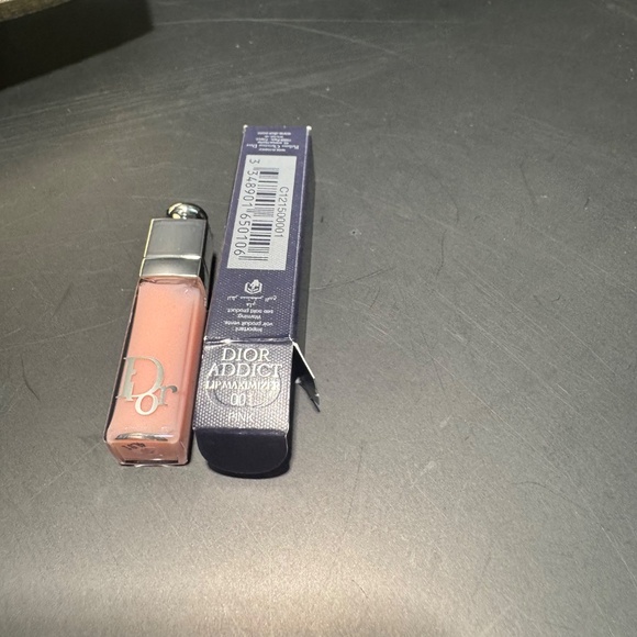 Gold Dior Cosmetic Bag with Goodies NWOT - Picture 7 of 9